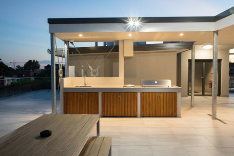 Studio 8 Residences - Adults Only - Accommodation Broome 10
