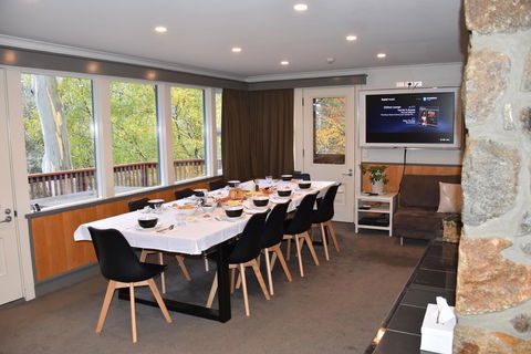 Pure Chalet Thredbo - Accommodation Broome 3