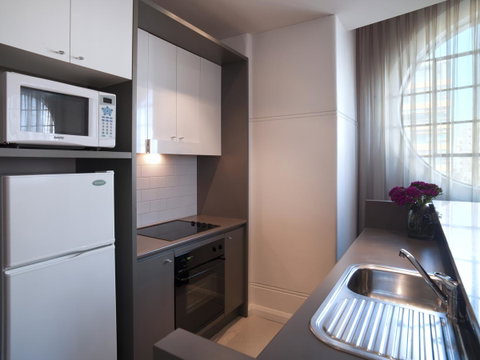 Adina Apartment Hotel Sydney Central - Accommodation Broome 31