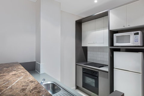 Adina Apartment Hotel Sydney Central - Accommodation Broome 22