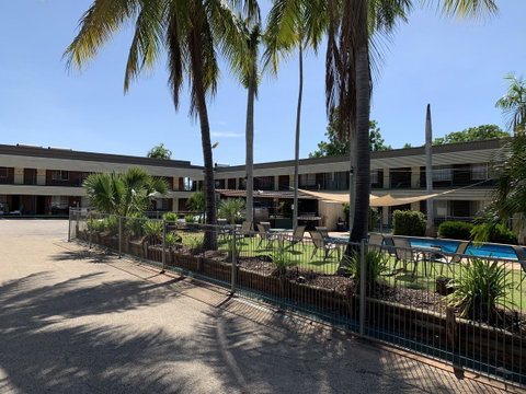 Pine Tree Motel - Accommodation Broome 2