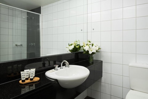 Rydges Darwin Central - Accommodation Broome 11