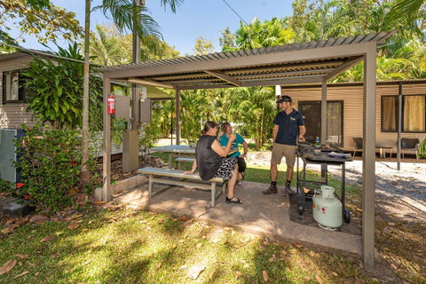 Oasis Tourist Park - Accommodation Broome 5
