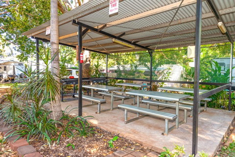 Oasis Tourist Park - Accommodation Broome 19
