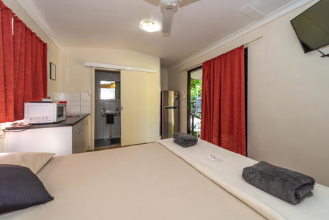 Oasis Tourist Park - Accommodation Broome 12