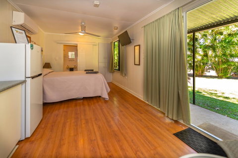 Oasis Tourist Park - Accommodation Broome 7