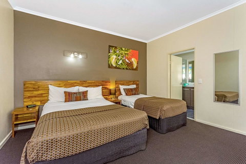 Quality Hotel Darwin Airport - Accommodation Broome 12