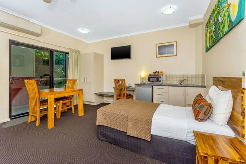 Quality Hotel Darwin Airport - Accommodation Broome 14