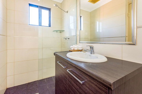 Quality Hotel Darwin Airport - Accommodation Broome 20