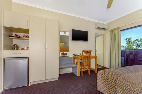 Quality Hotel Darwin Airport - Accommodation Broome 4