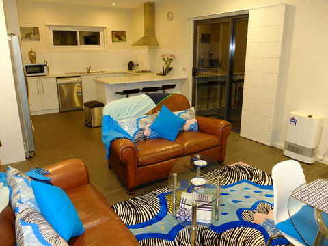 Rock Wallaby - Accommodation Broome 3
