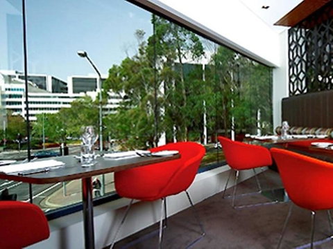 Novotel Canberra - Accommodation Broome 14