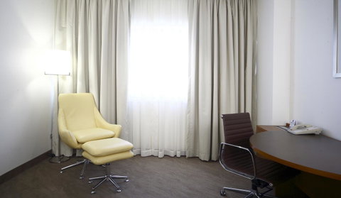 Novotel Canberra - Accommodation Broome 16