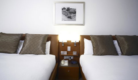 Novotel Canberra - Accommodation Broome 18