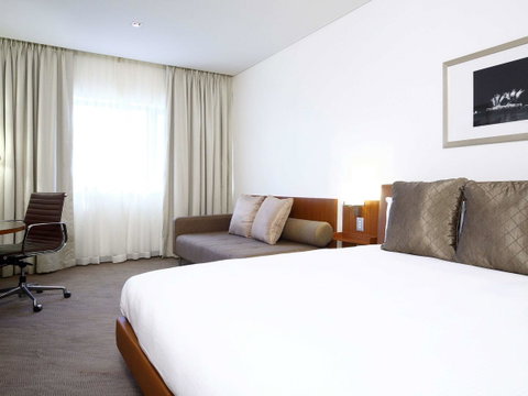 Novotel Canberra - Accommodation Broome 0