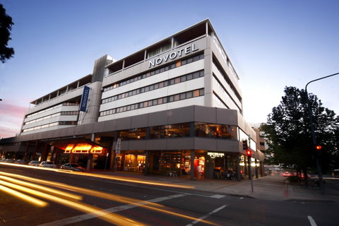 Novotel Canberra - Accommodation Broome 6