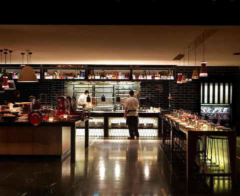 QT Canberra - Accommodation Broome 10