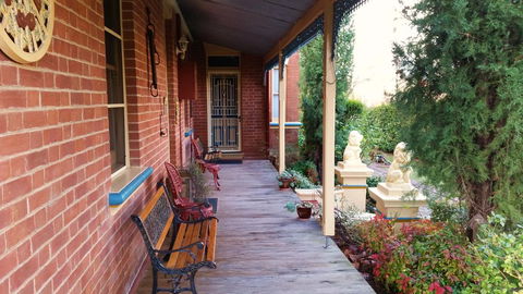 Boutique Motel Sefton House - Accommodation Broome 2