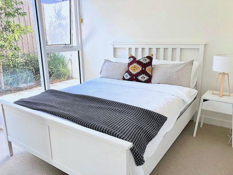 BPM Brighton APT With Garden LG2 - Accommodation Broome 1