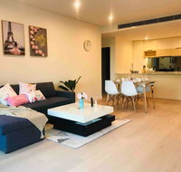 Brand new 2bedroom apt in the Upper north shore - Accommodation Broome