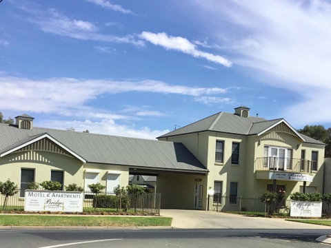 Bridges On Meninya Motel & Apartments - Accommodation Broome 0