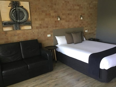 Bridges On Meninya Motel & Apartments - Accommodation Broome 3