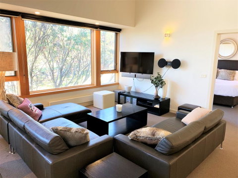 Buller Holidays Apartments - Accommodation Broome 3