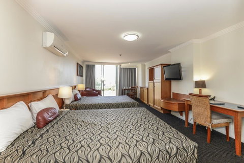 Burnett Riverside Hotel - Accommodation Broome 3