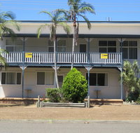Cabenay 3 - VIEWS ACROSS THE PARK - Accommodation Broome
