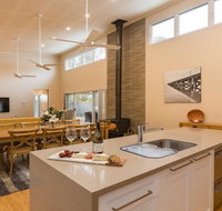 Callala Breeze - access to indoor community pool - Accommodation Broome