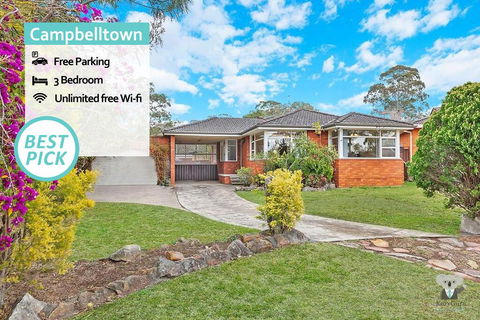 CAMPBELLTOWN HOLIDAY HOME 3 BED + FREE PARKING NCA039 - Accommodation Broome 0