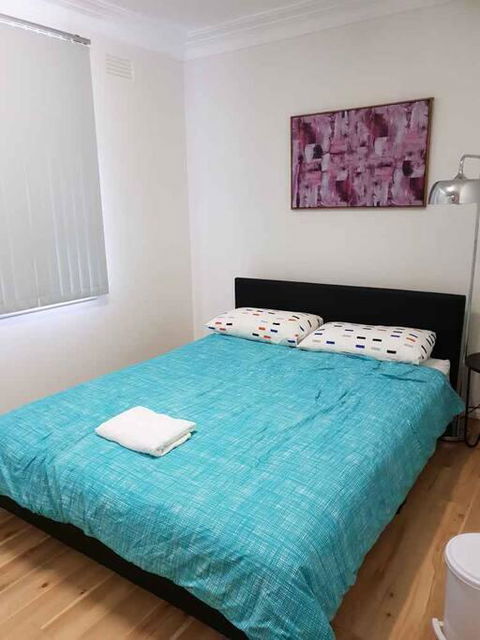 CAMPBELLTOWN HOLIDAY HOME 3 BED + FREE PARKING NCA039 - Accommodation Broome 3