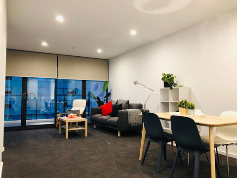 Canberra CBD Apartment 2BR 2BA 1Carpark - Accommodation Broome 0
