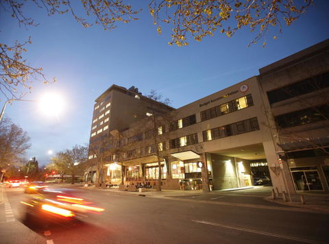 Canberra City YHA - Accommodation Broome 0