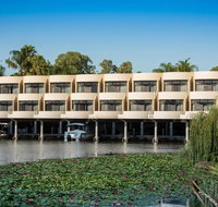 Capri Waters Country Club - Accommodation Broome