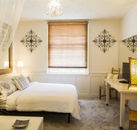 Carlton Room With a View - Car Park - Accommodation Broome