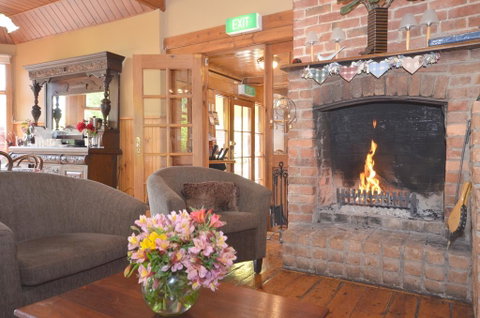 Central Springs Inn - Accommodation Broome 1