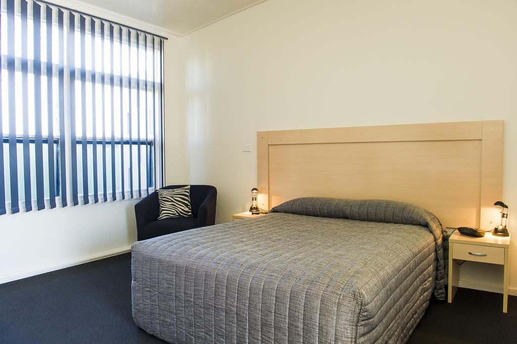 Young NSW Accommodation Broome