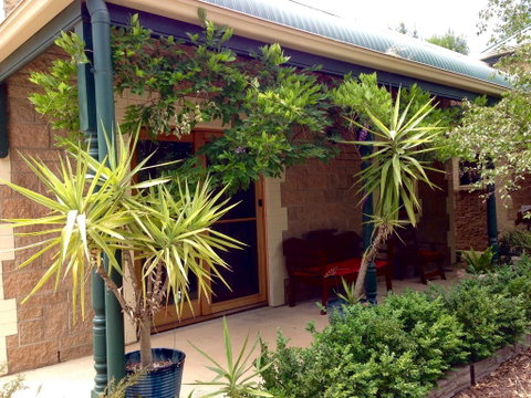 Clarevale Cottage B&B - Accommodation Broome 0