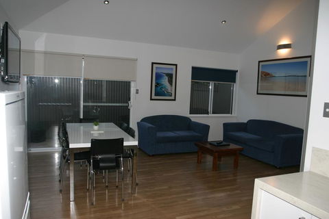 Clearwater Motel Apartments - Accommodation Broome 3