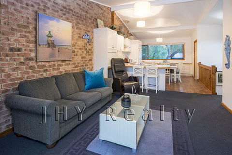 Coastal Cottage - Accommodation Broome 2