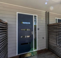 COASTAL SOUL VILLA  BROADBEACH - Accommodation Broome