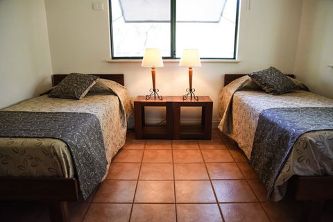 Cocos Beach Bungalows - Accommodation Broome 1