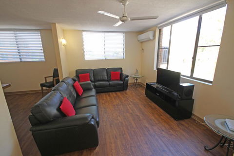 Coffs Harbour Beach Escape - Accommodation Broome 2