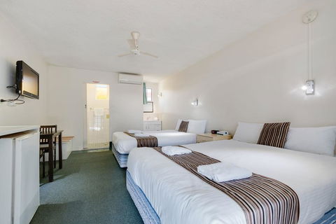 Coffs Harbour Pacific Palms Motel - Accommodation Broome 3