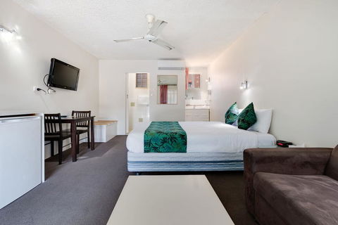 Coffs Harbour Pacific Palms Motel - Accommodation Broome 0