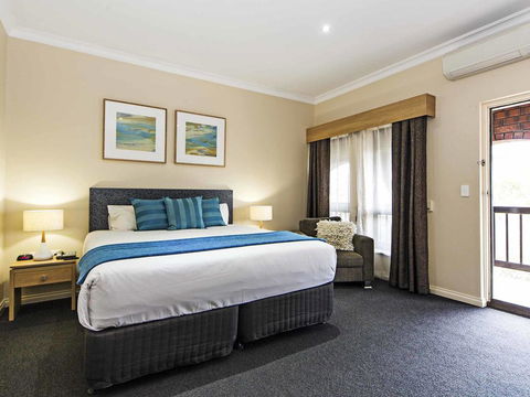 Comfort Inn & Suites Sombrero - Accommodation Broome 0