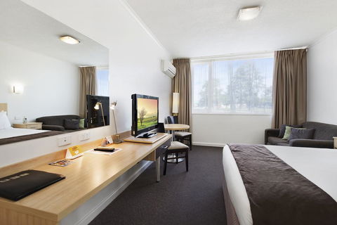 Comfort Inn Capital Horsham - Accommodation Broome 1