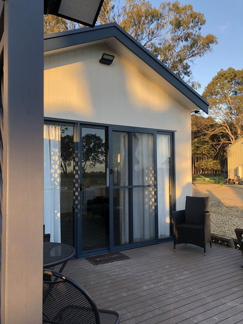 Coonawarra Cabins Unit D - Accommodation Broome 3