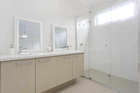 CORYMBIA - MOUNT MARTHA - Accommodation Broome 0